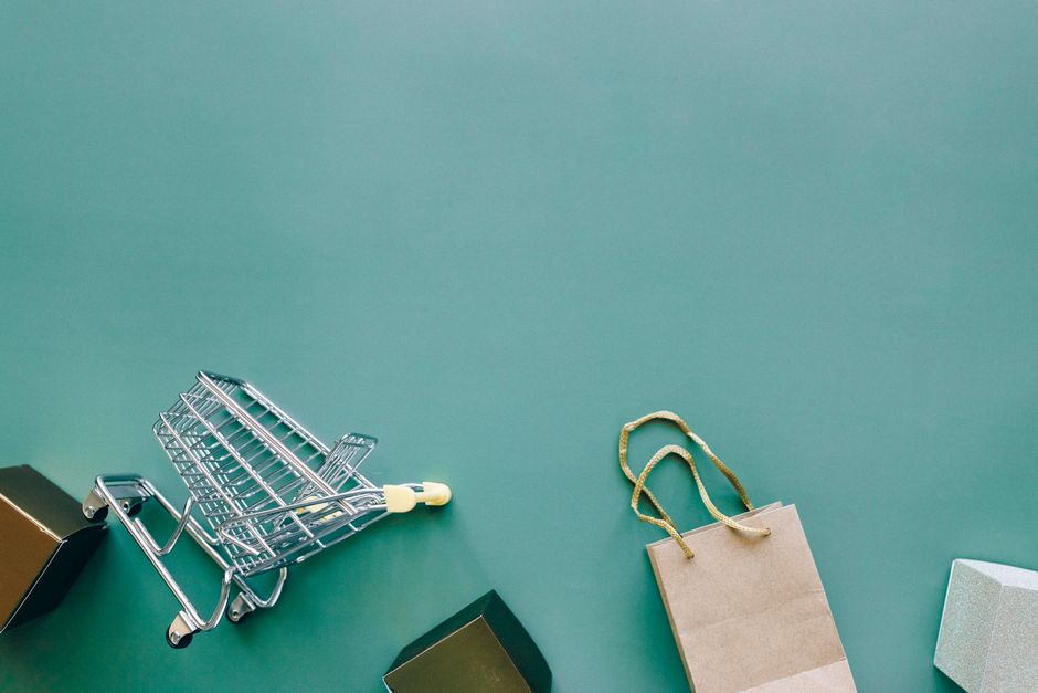 pexels-6214383-eu-july-2026-retail-volume-ad-budget-net-margin 欧洲卖家根据零售数据和净毛利调整广告预算